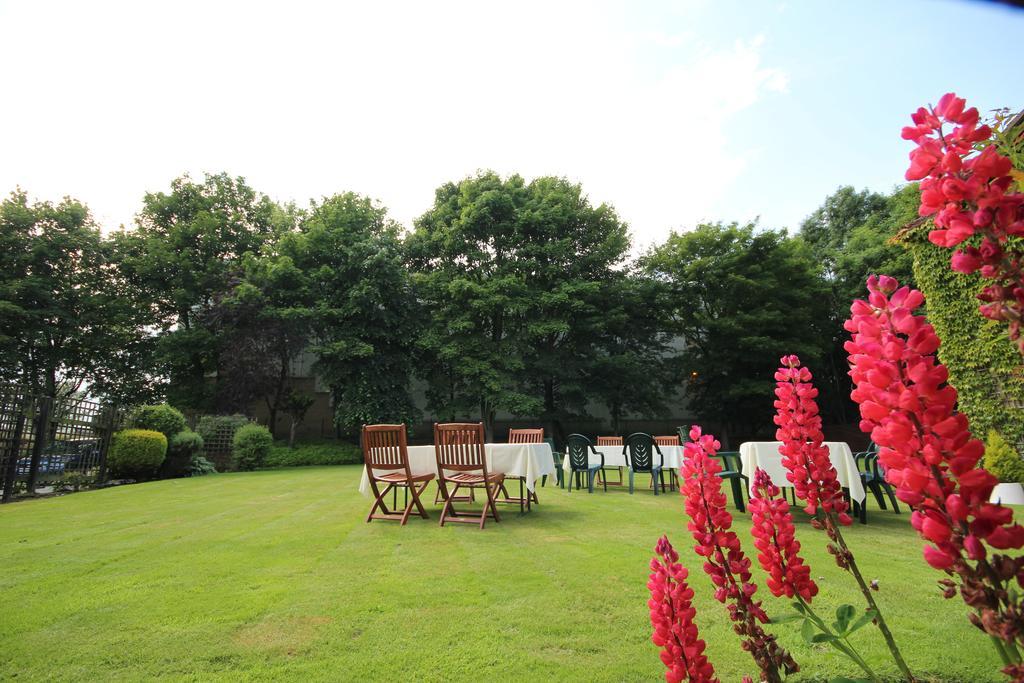 Strathburn Hotel Inverurie By Compass Hospitality Extérieur photo