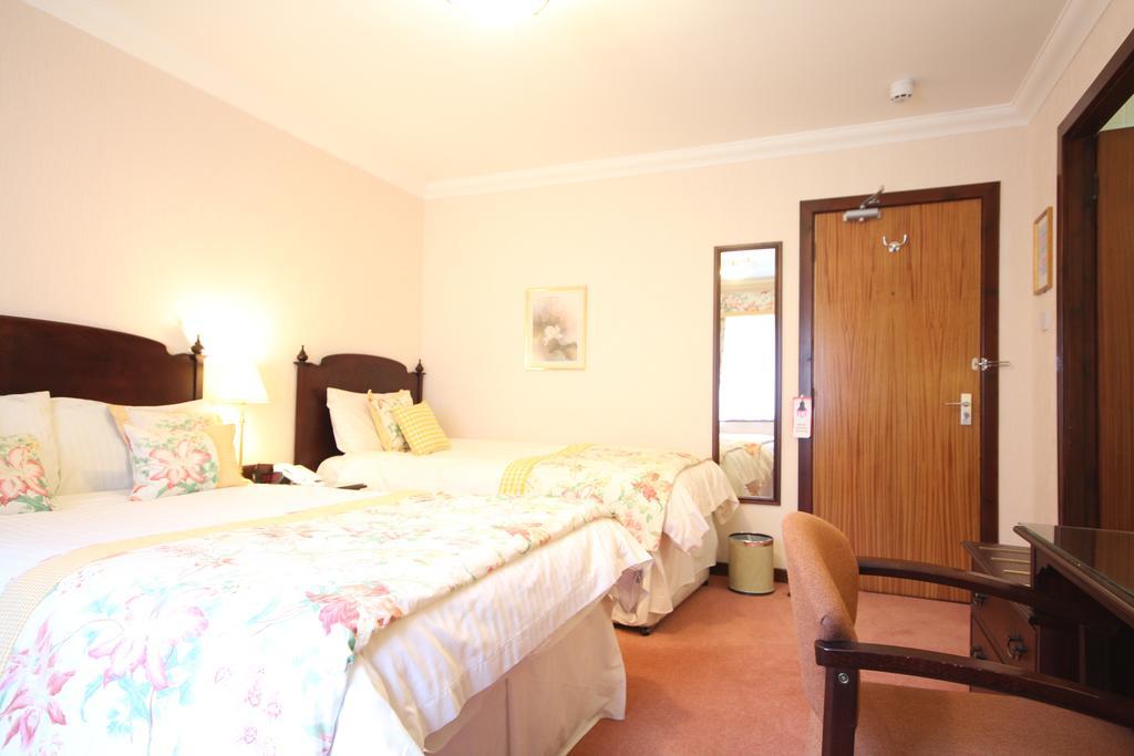 Strathburn Hotel Inverurie By Compass Hospitality Extérieur photo