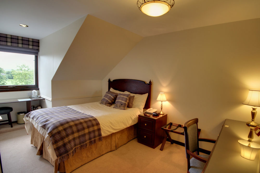 Strathburn Hotel Inverurie By Compass Hospitality Extérieur photo