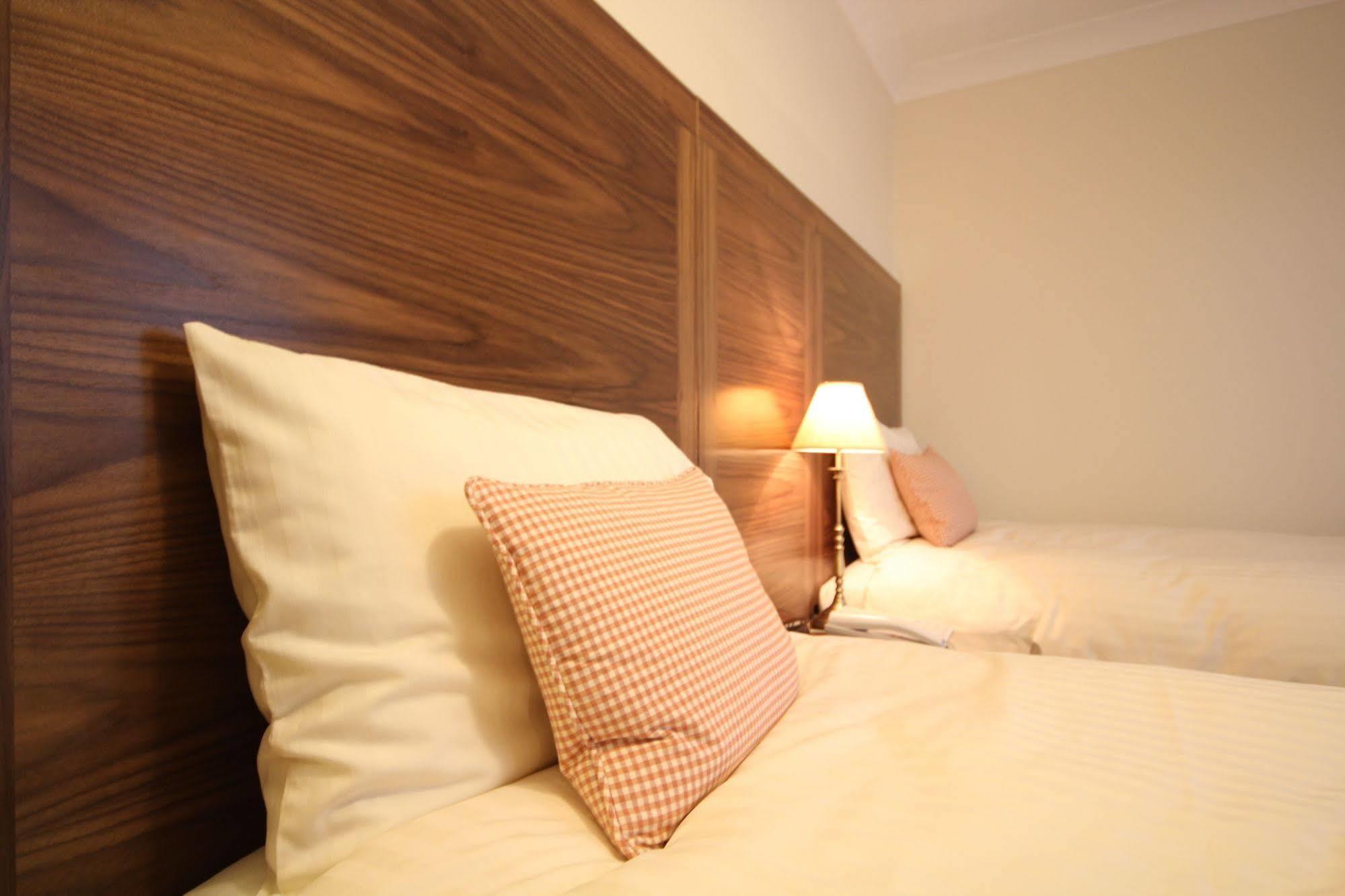 Strathburn Hotel Inverurie By Compass Hospitality Extérieur photo